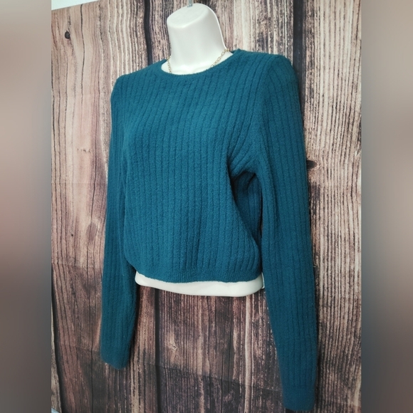 Express Women's Blue Sweater Cropped Size S - Picture 2 of 6